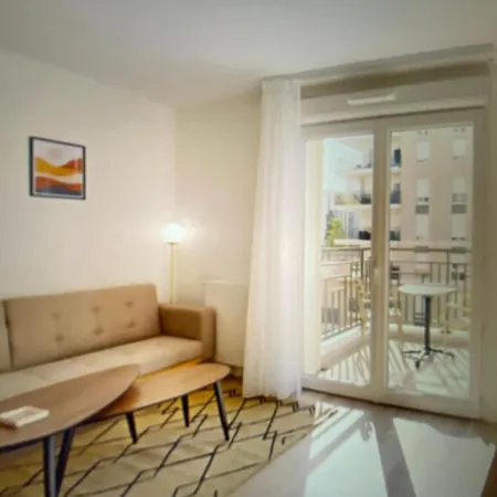 Bright One Bedroom Rteiwb Appartement Parijs