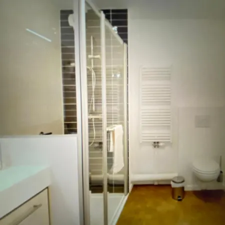 Appartement Bright One Bedroom Rteiwb
