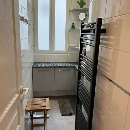 Bright One Bedroom Rteiwb Appartement Parijs