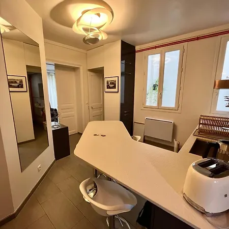 Appartement Bright One Bedroom Rteiwb